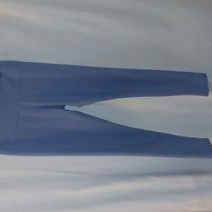 All in Motion Girls Essential Leggings. Light Blue Size M (8)